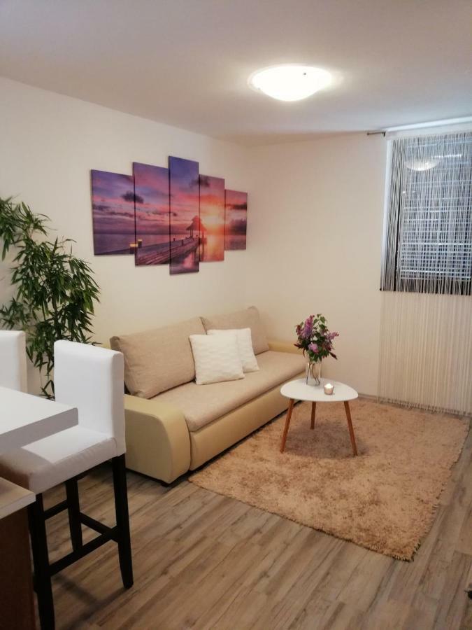 Nokturno Apartment, Self Check-In Porec Ngoại thất bức ảnh